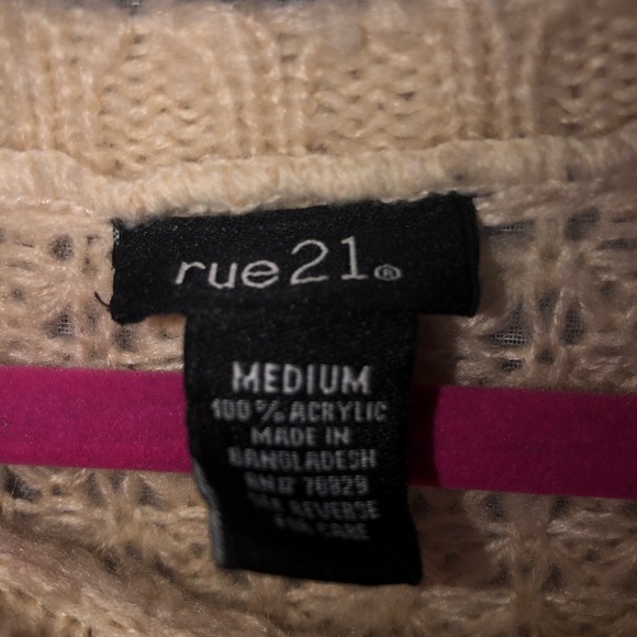 Beige/Tan Knit Sweater - Picture 4 of 5